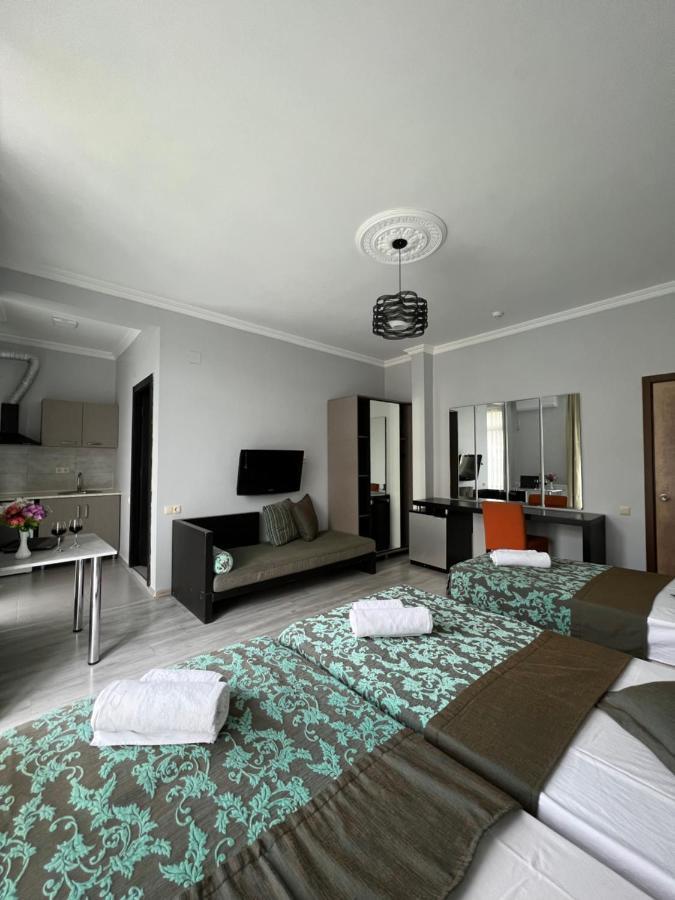 Guesthouse Data Gonio Dış mekan fotoğraf